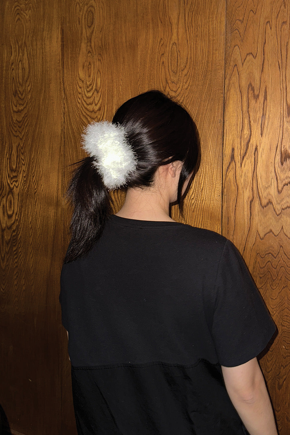 Fuzzy Scrunchie (Snow)