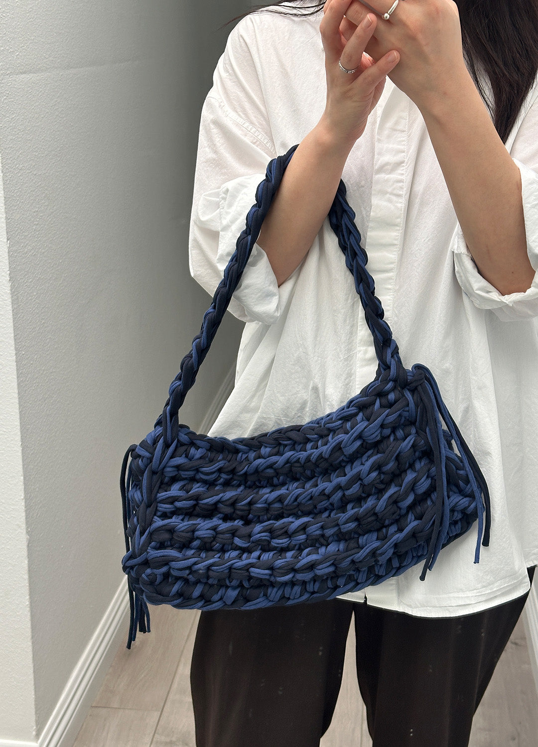 Boxy Shoulder Bag (BlueNavy)