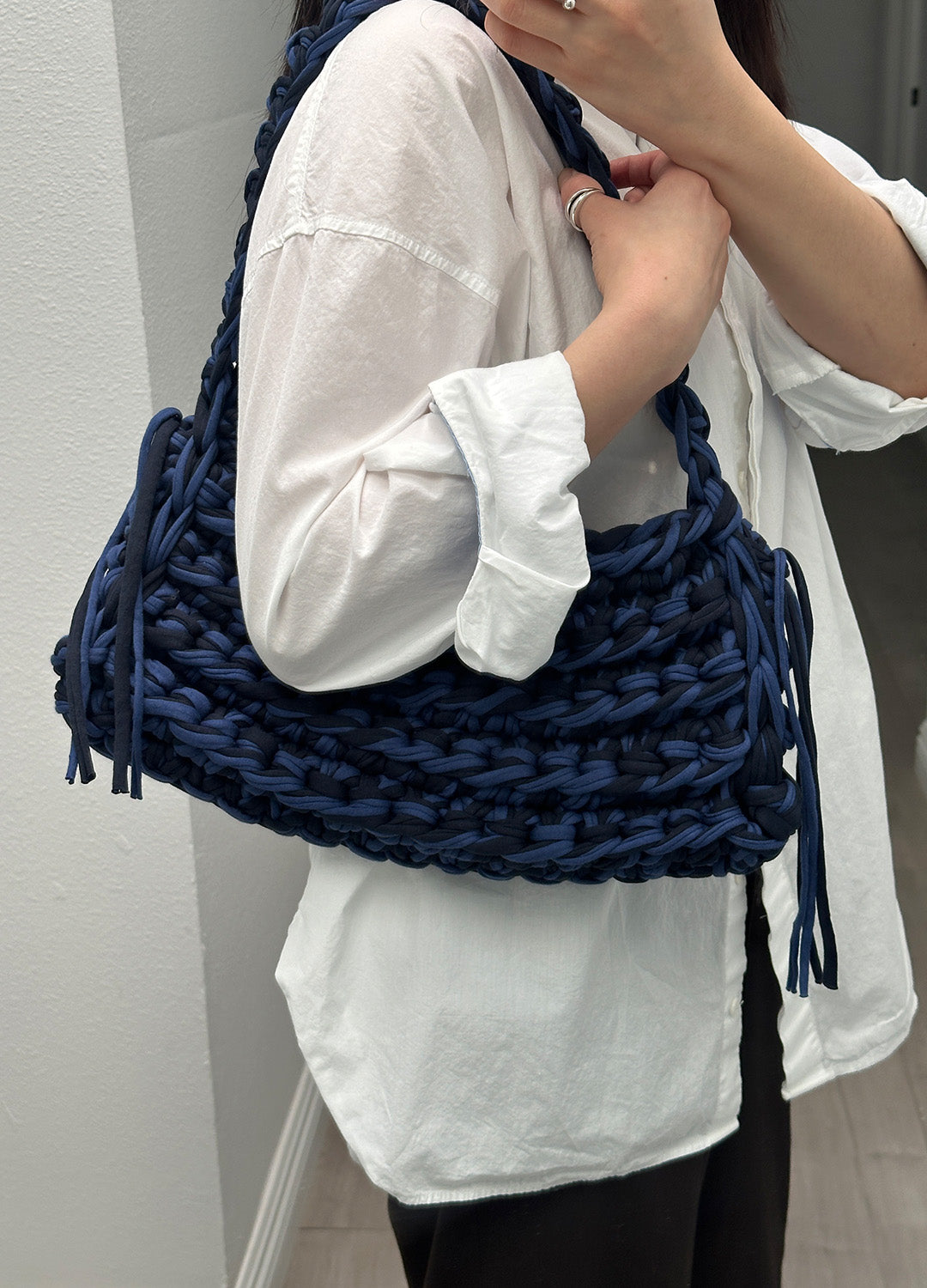 Boxy Shoulder Bag (BlueNavy)
