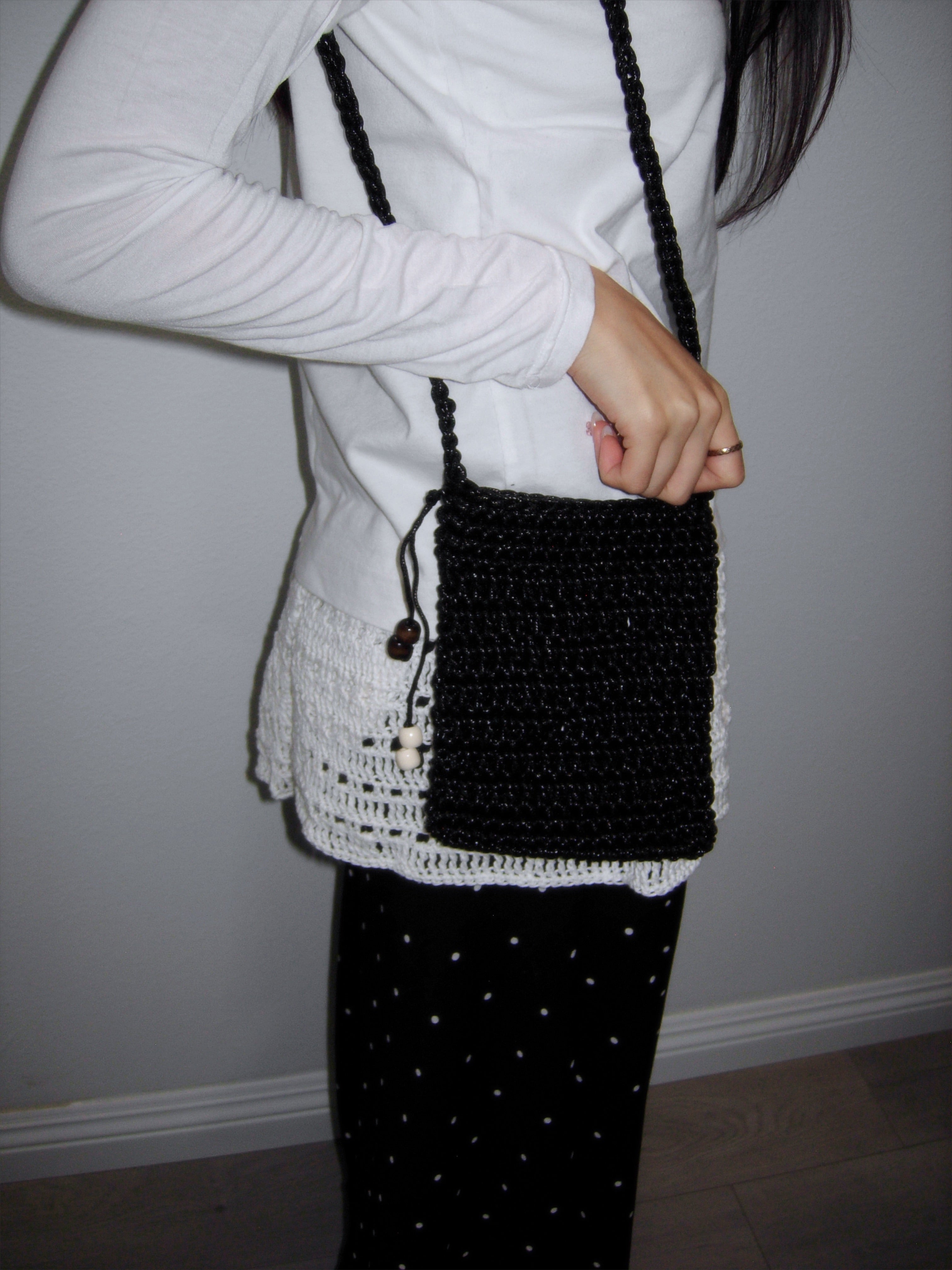 Pebble crossbody bag