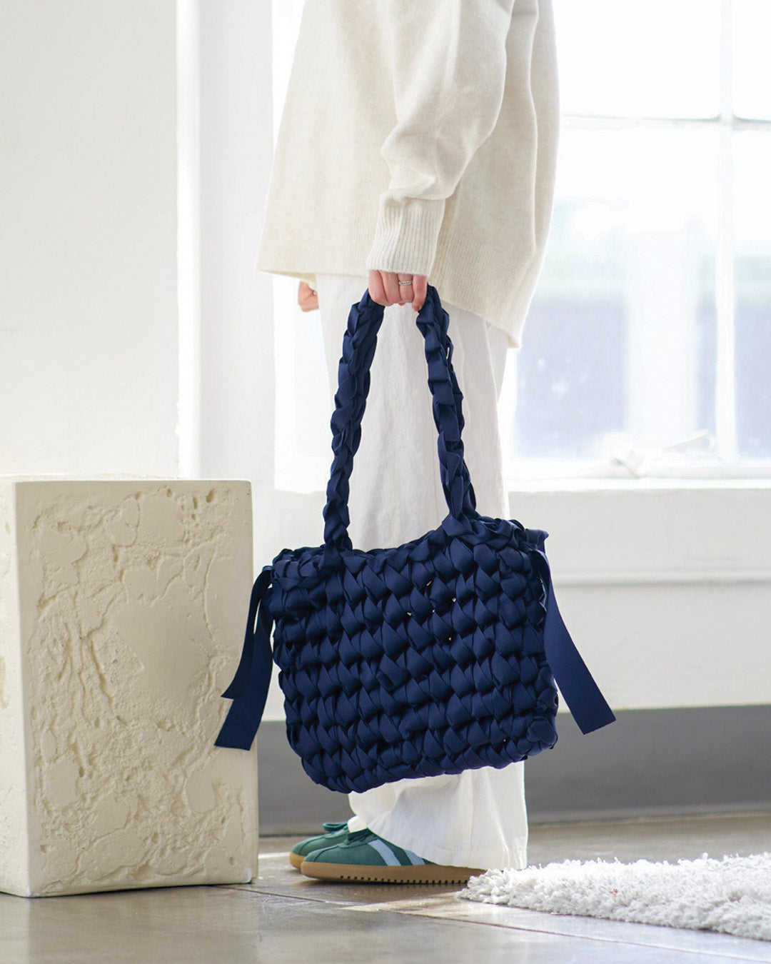 Rectangular Shoulder Bag (Navy)