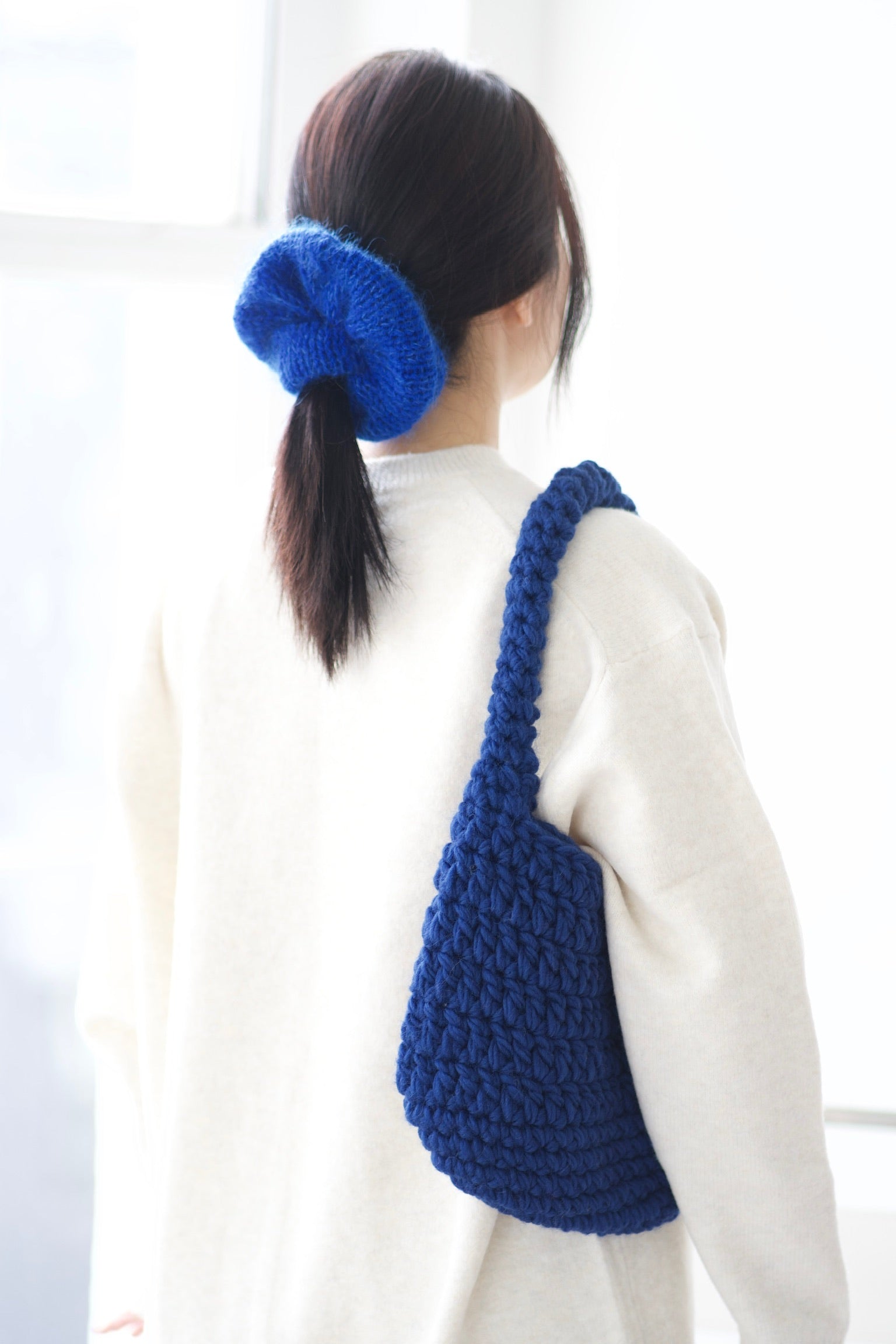 Mozy Oversized Scrunchies (Blue)